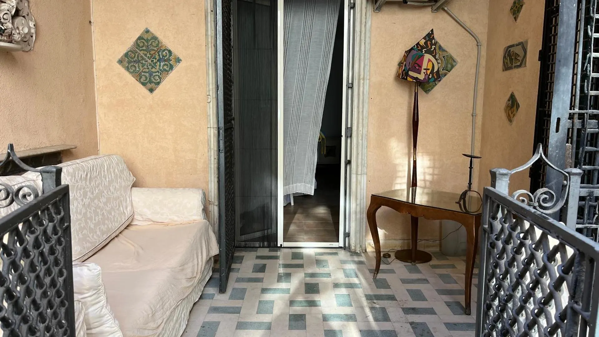 Homestay A Casa Del Console Apartment Mondello