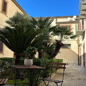 Corte Dei Re Di Palermo